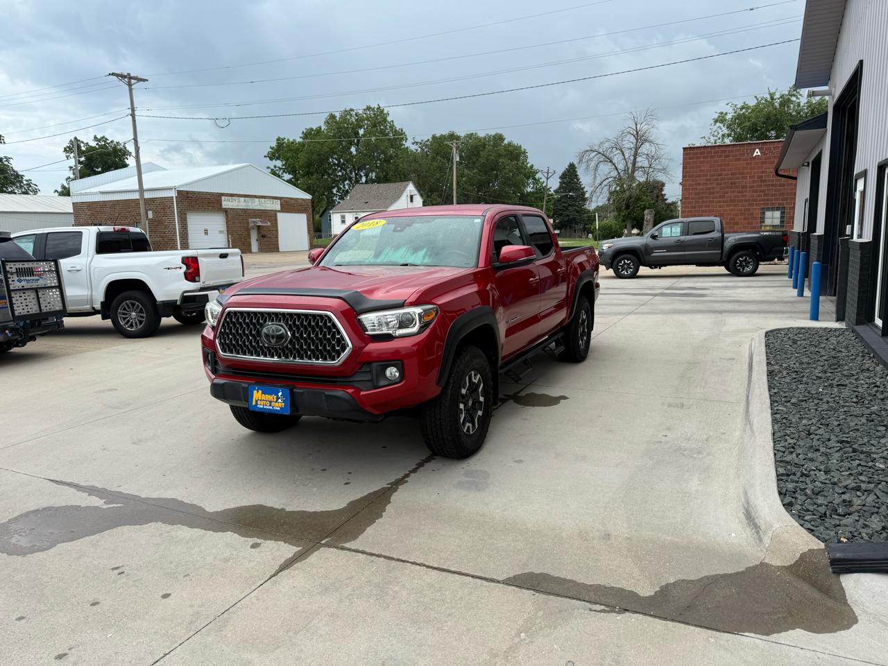Toyota Tacoma TRD Off Road Double Cab 5' Bed V6 4x4 MT (Natl) 2018