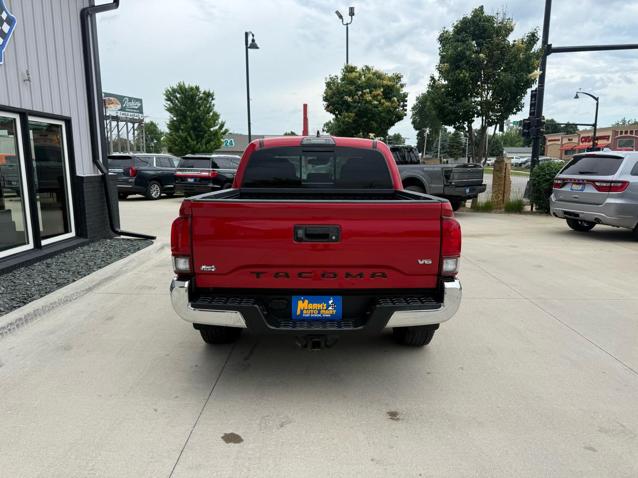 Toyota Tacoma TRD Off Road Double Cab 5' Bed V6 4x4 MT (Natl) 2018
