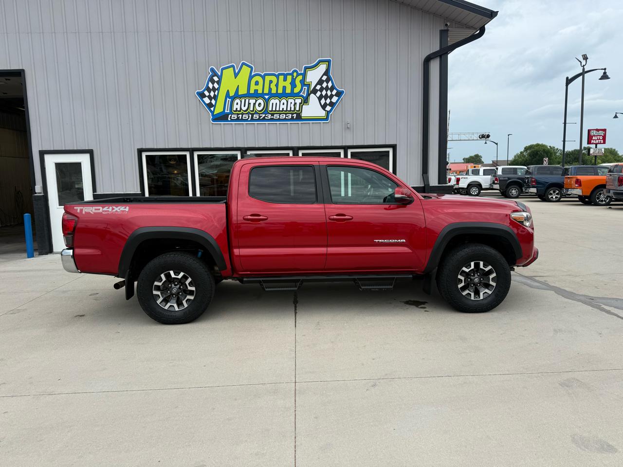 Toyota Tacoma TRD Off Road Double Cab 5' Bed V6 4x4 MT (Natl) 2018