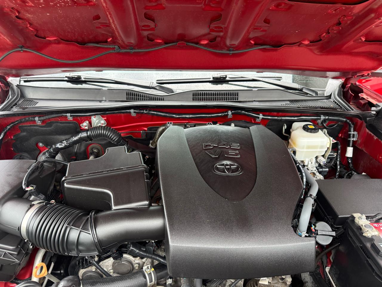 Toyota Tacoma TRD Off Road Double Cab 5' Bed V6 4x4 MT (Natl) 2018