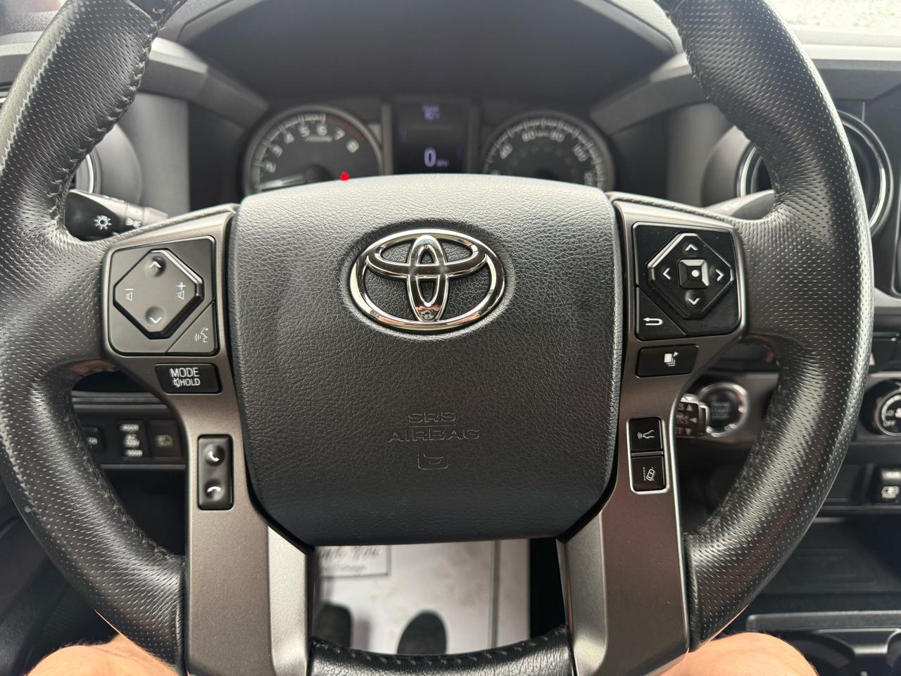 Toyota Tacoma TRD Off Road Double Cab 5' Bed V6 4x4 MT (Natl) 2018