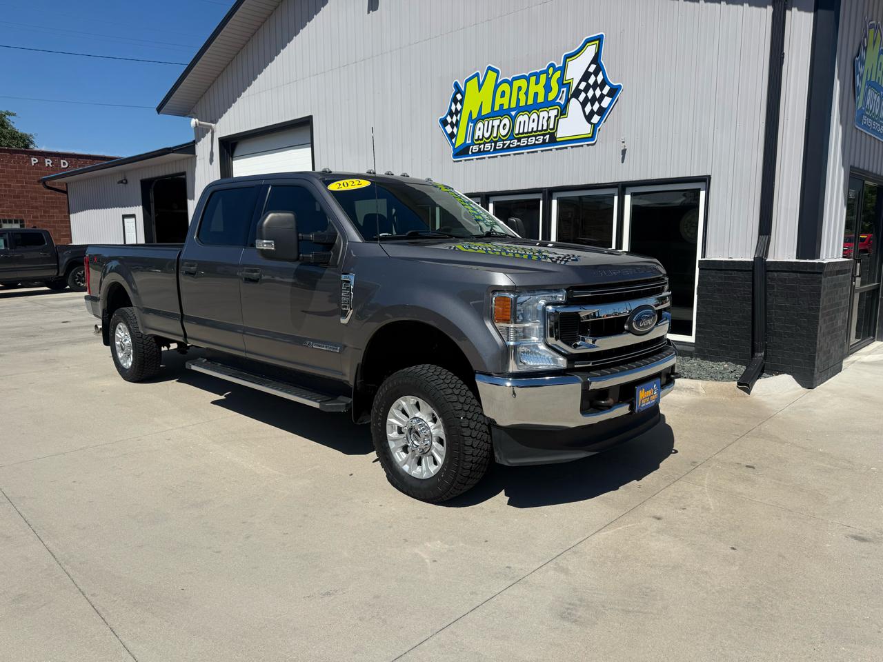 2022 Ford Super Duty F-250 SRW XLT 4WD Crew Cab 8' Box