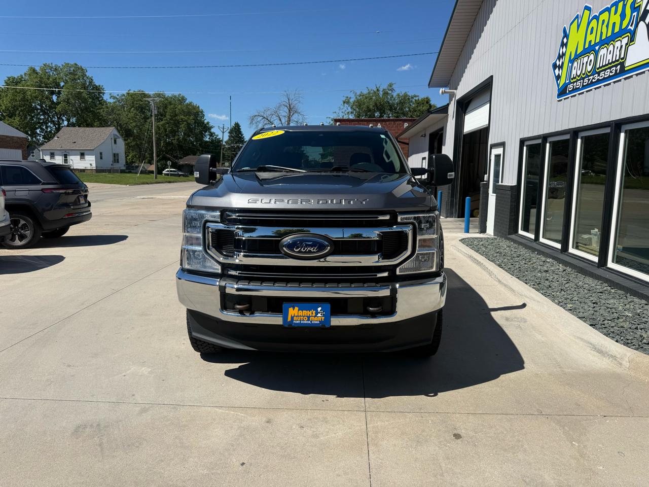 Ford Super Duty F-250 SRW XLT 4WD Crew Cab 8' Box 2022