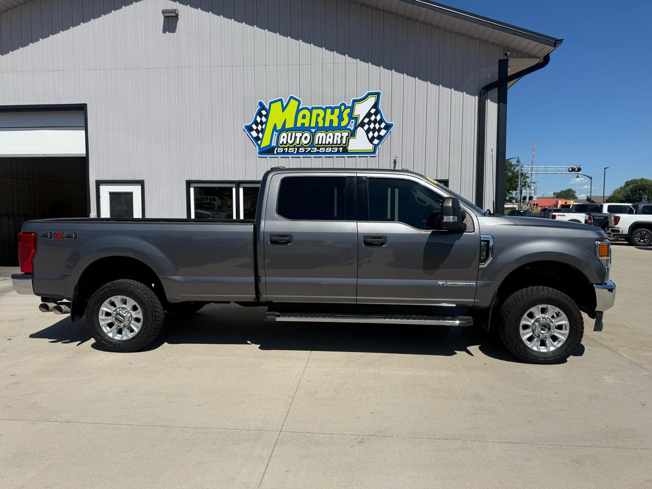 Ford Super Duty F-250 SRW XLT 4WD Crew Cab 8' Box 2022