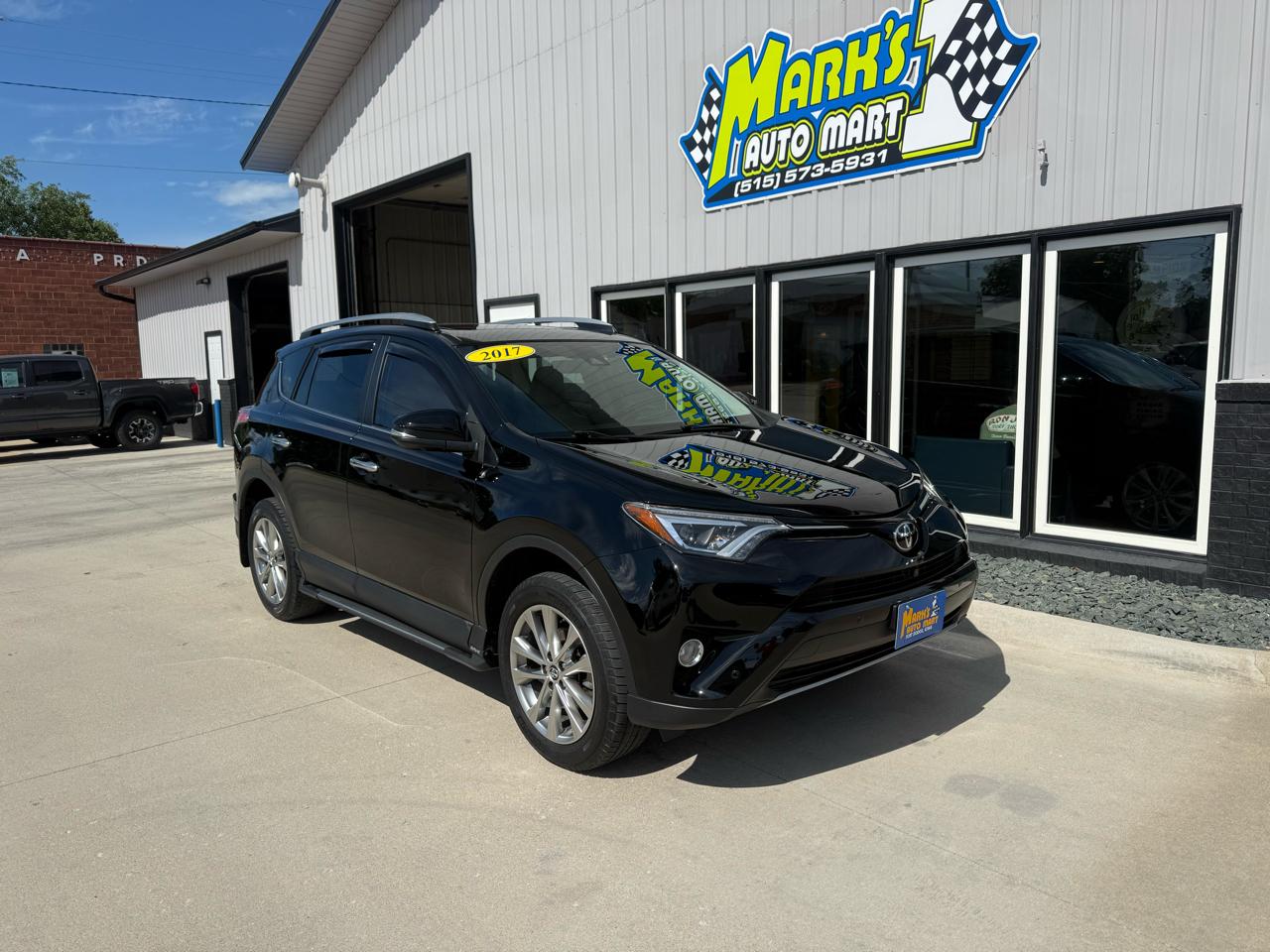 Toyota RAV4 Limited AWD (Natl) 2017