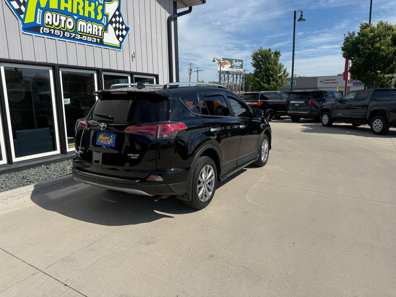 Toyota RAV4 Limited AWD (Natl) 2017