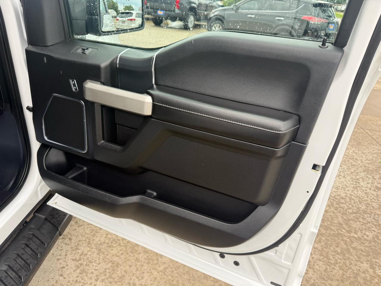 Ford F-150 Lariat 4WD SuperCrew 5.5' Box 2018
