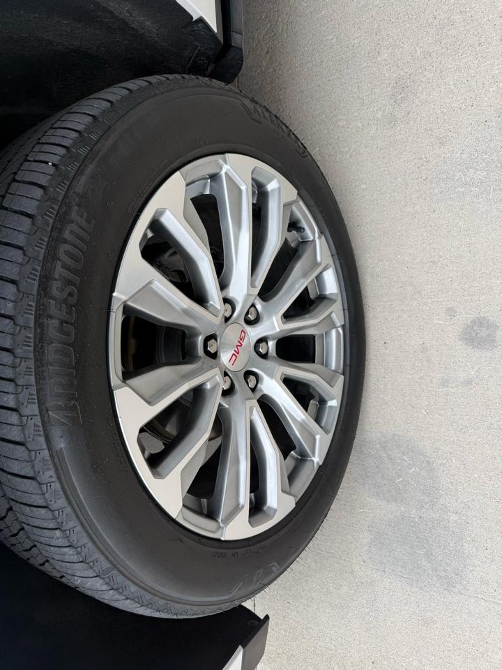 GMC Yukon XL 4WD 4dr Denali 2021