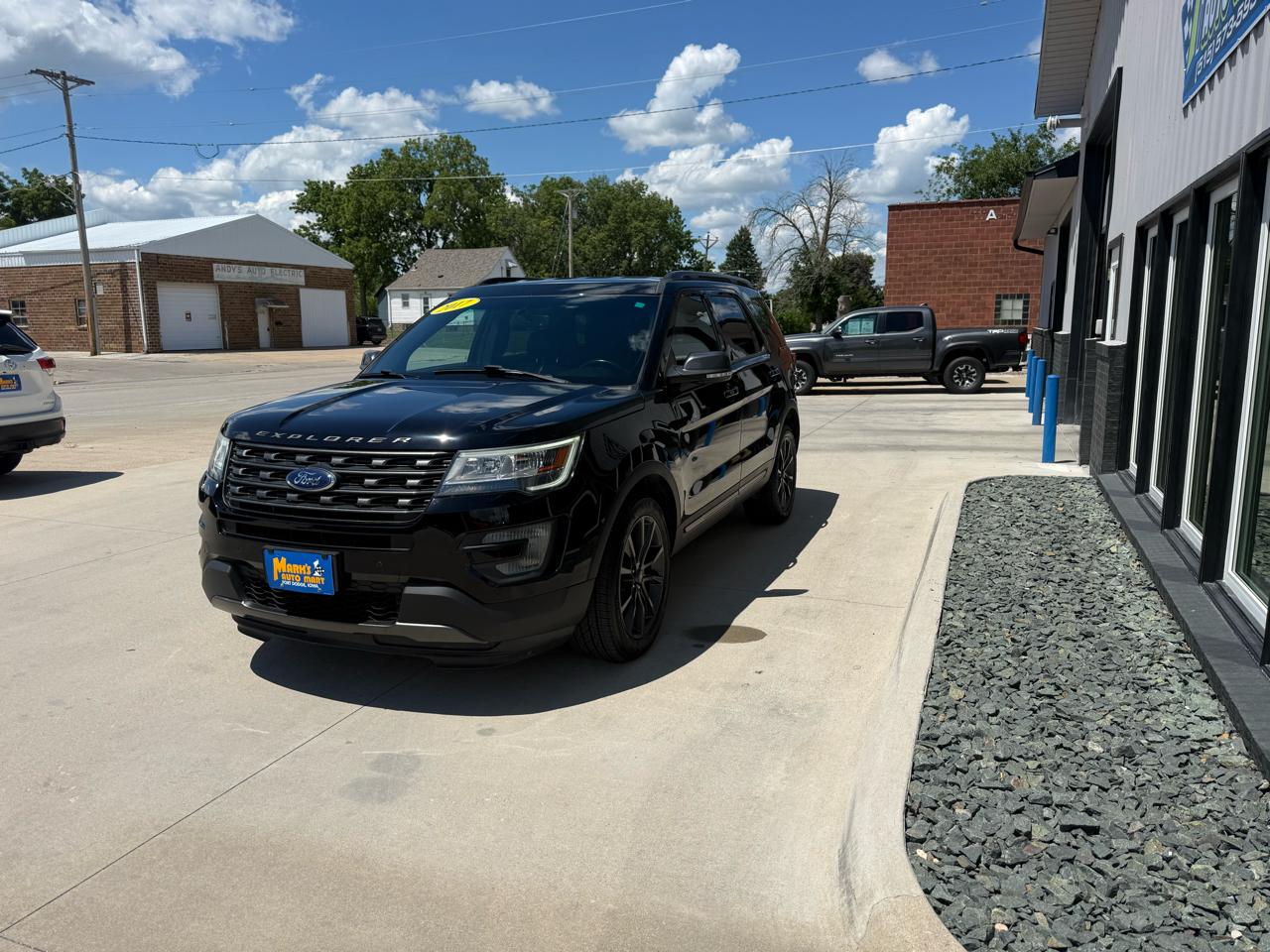 Ford Explorer XLT 4WD 2017