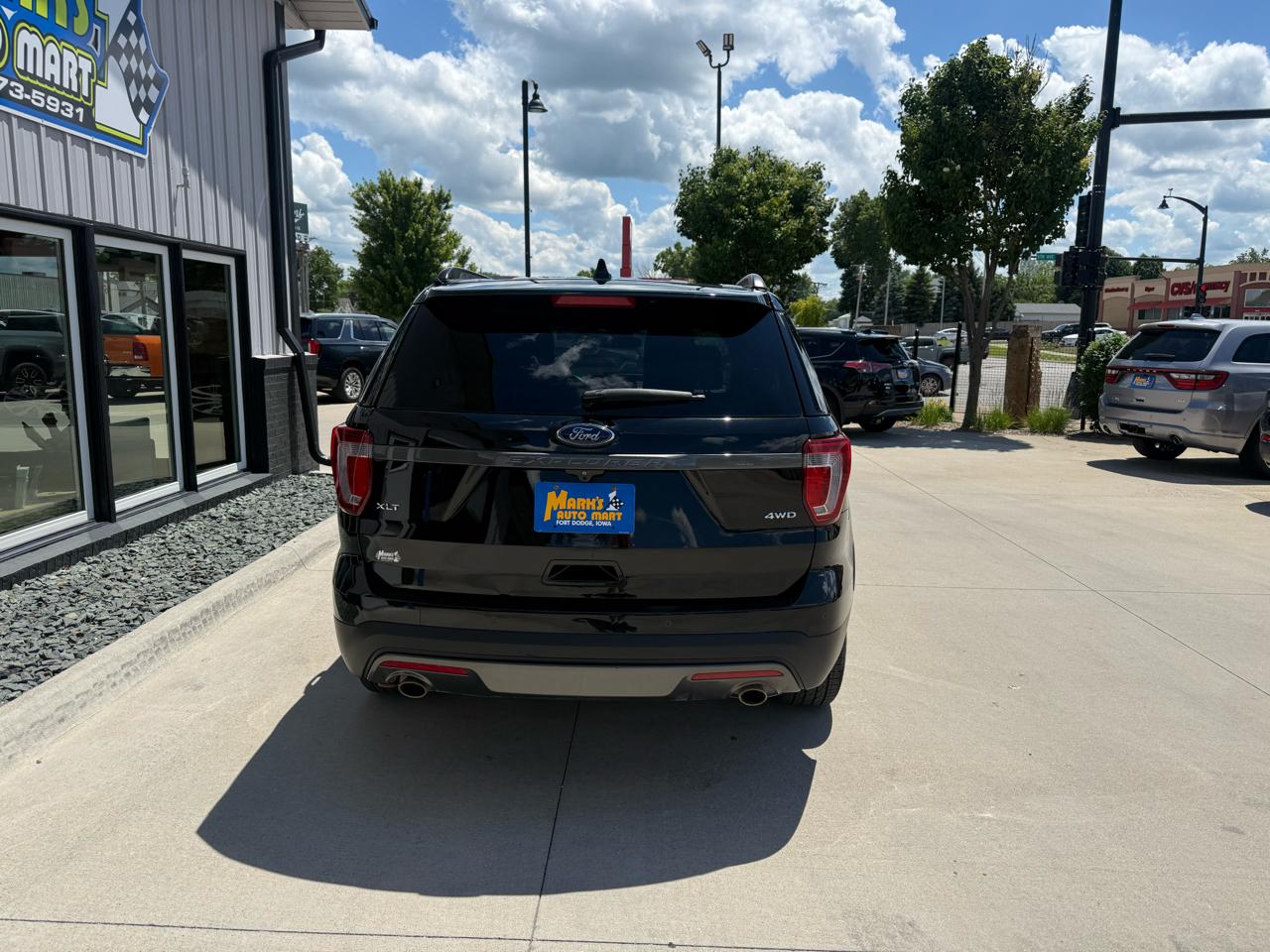 Ford Explorer XLT 4WD 2017