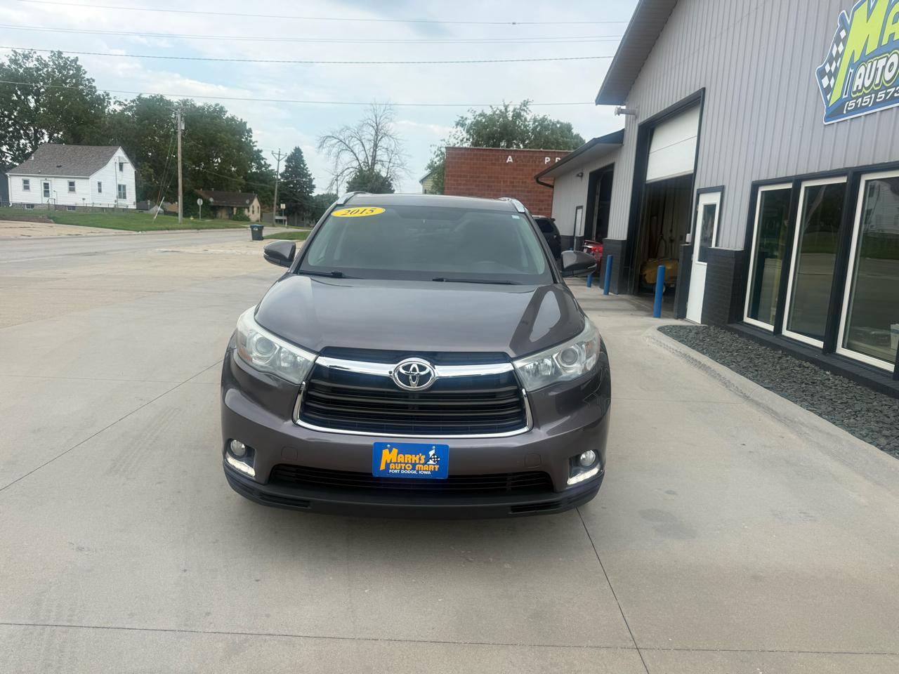 Toyota Highlander AWD 4dr V6 Limited (Natl) 2015