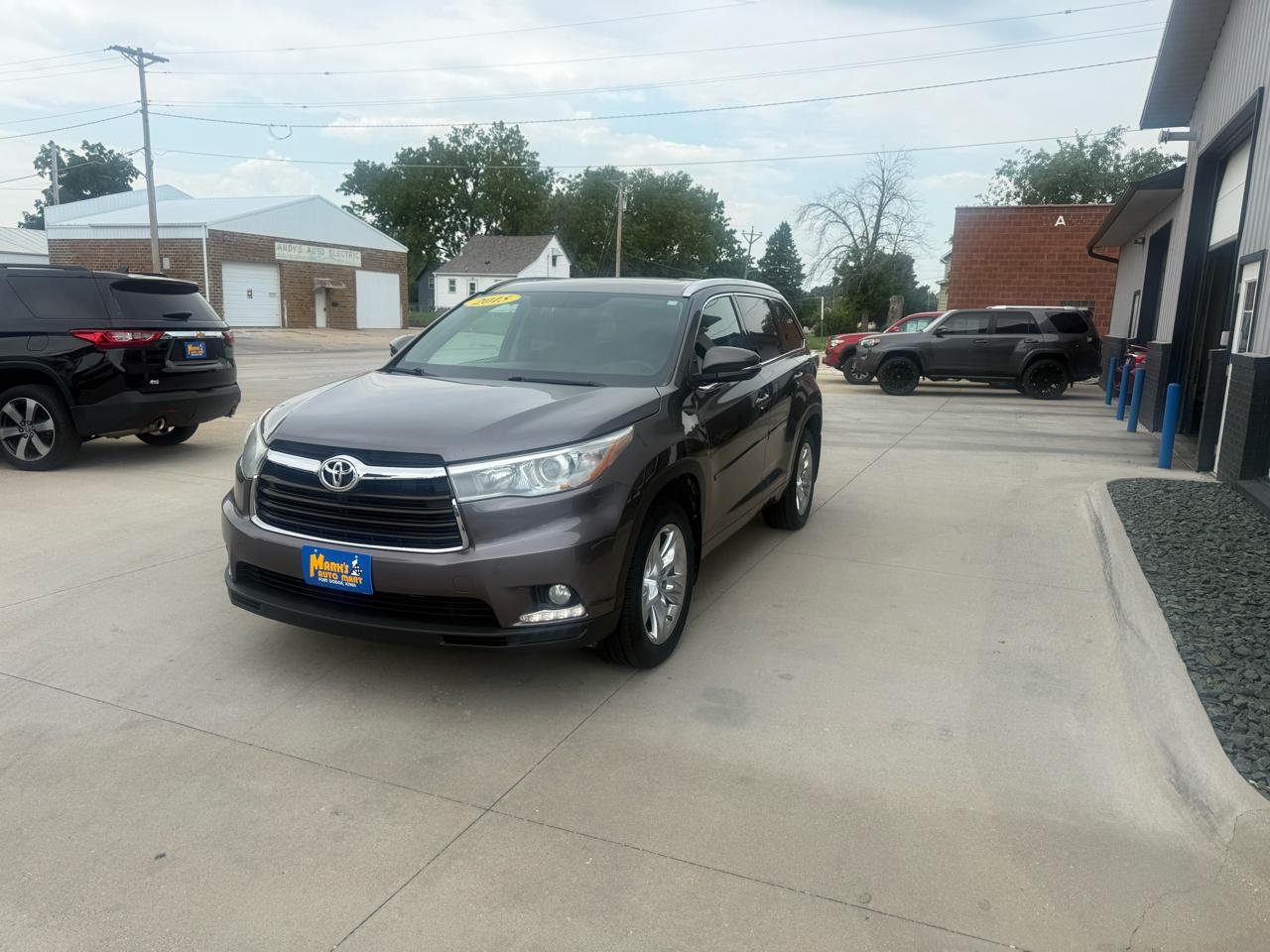 Toyota Highlander AWD 4dr V6 Limited (Natl) 2015