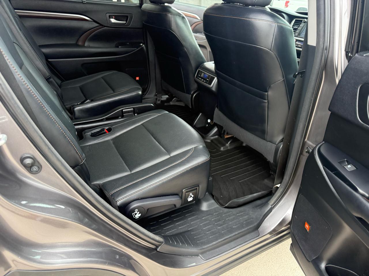 Toyota Highlander AWD 4dr V6 Limited (Natl) 2015