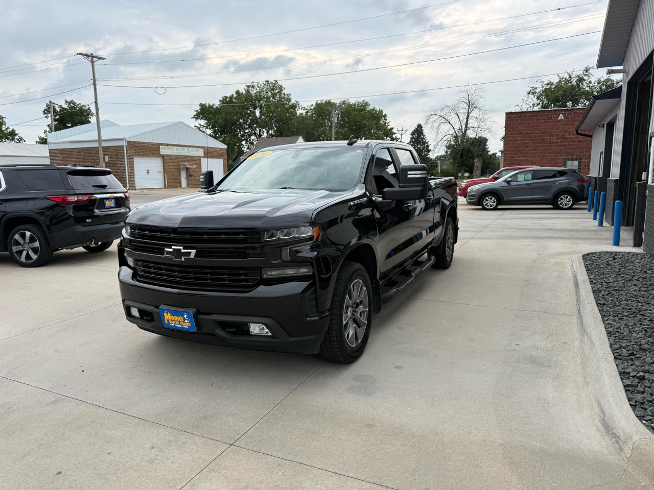 Chevrolet Silverado 1500 4WD Crew Cab 157" RST 2020