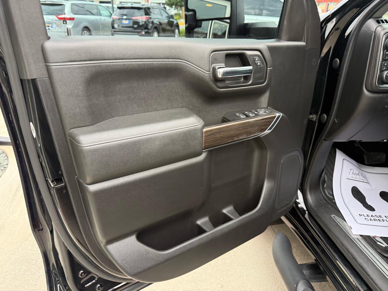 Chevrolet Silverado 1500 4WD Crew Cab 157" RST 2020