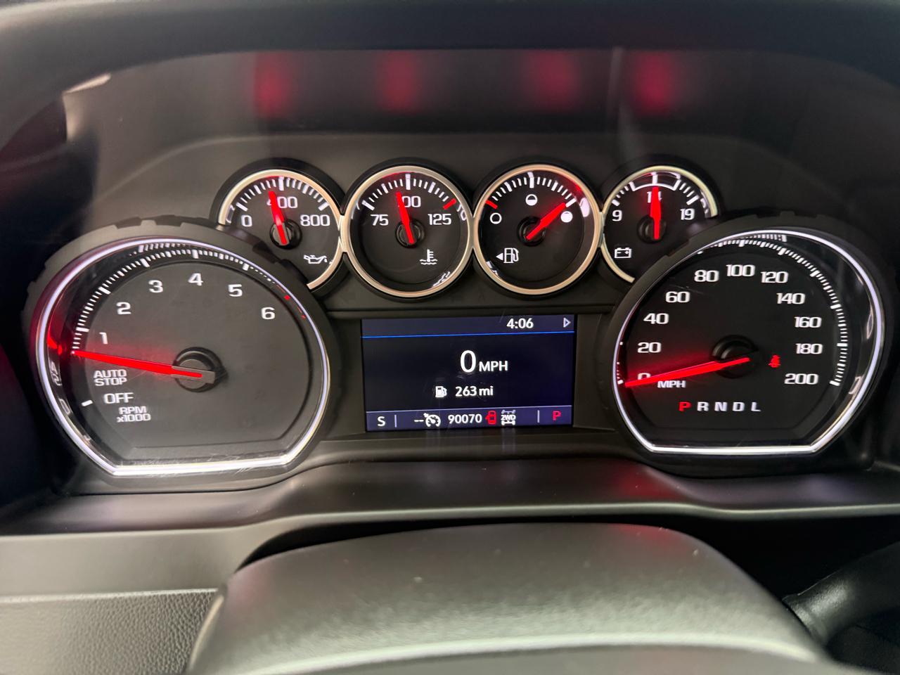 Chevrolet Silverado 1500 4WD Crew Cab 157" RST 2020