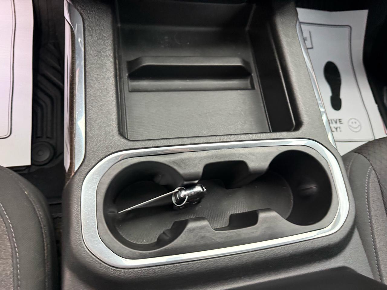 Chevrolet Silverado 1500 4WD Crew Cab 157" RST 2020