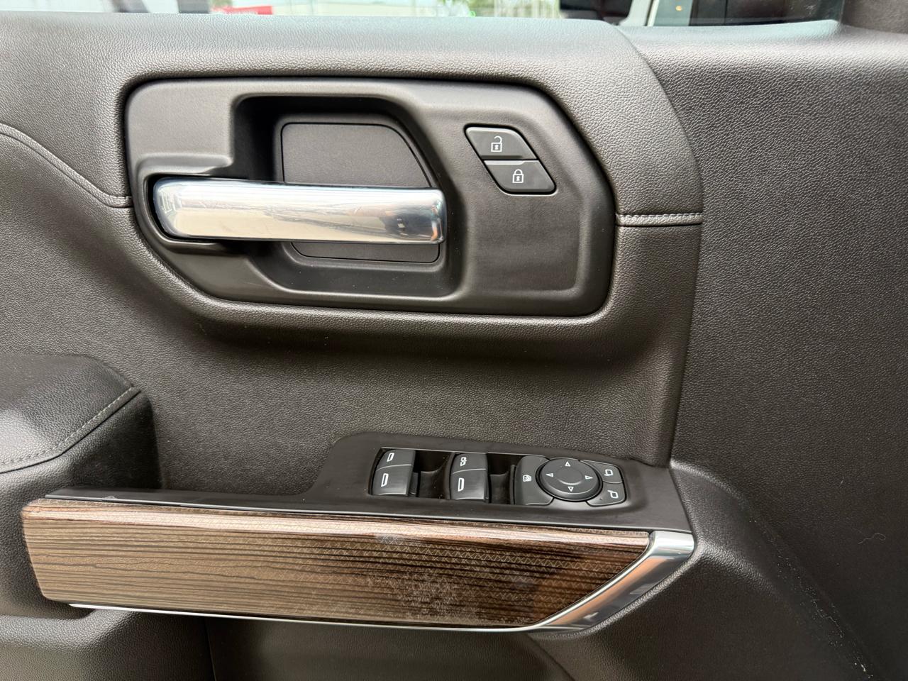 Chevrolet Silverado 1500 4WD Crew Cab 157" RST 2020