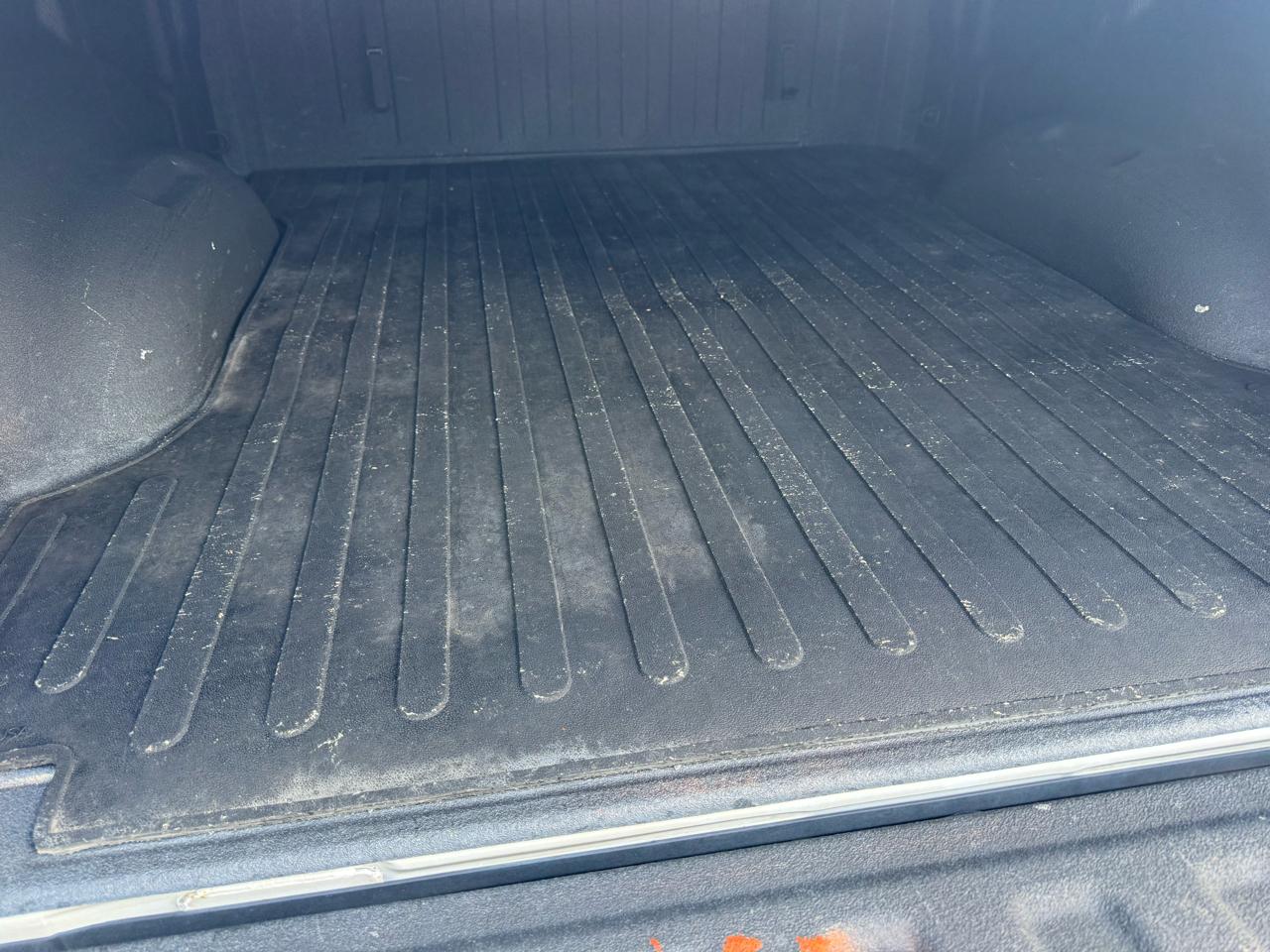 RAM 1500 Laramie 4x4 Crew Cab 6'4" Box 2020