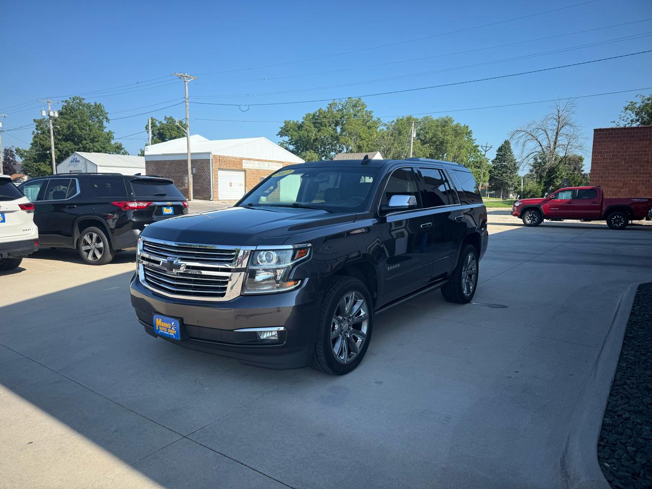 Chevrolet Tahoe 4WD 4dr Premier 2017