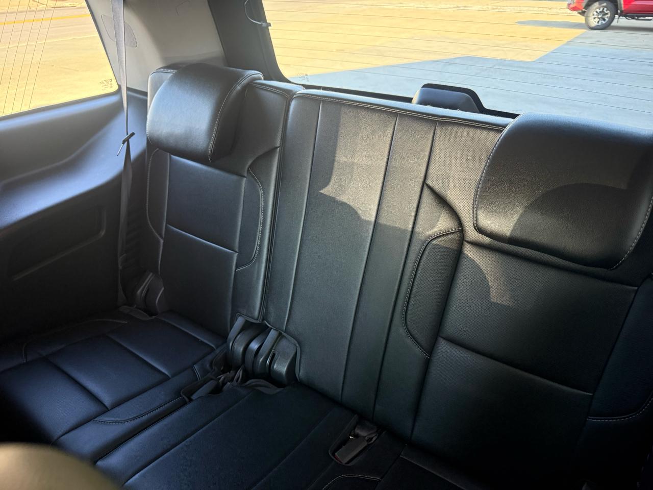 Chevrolet Tahoe 4WD 4dr Premier 2017