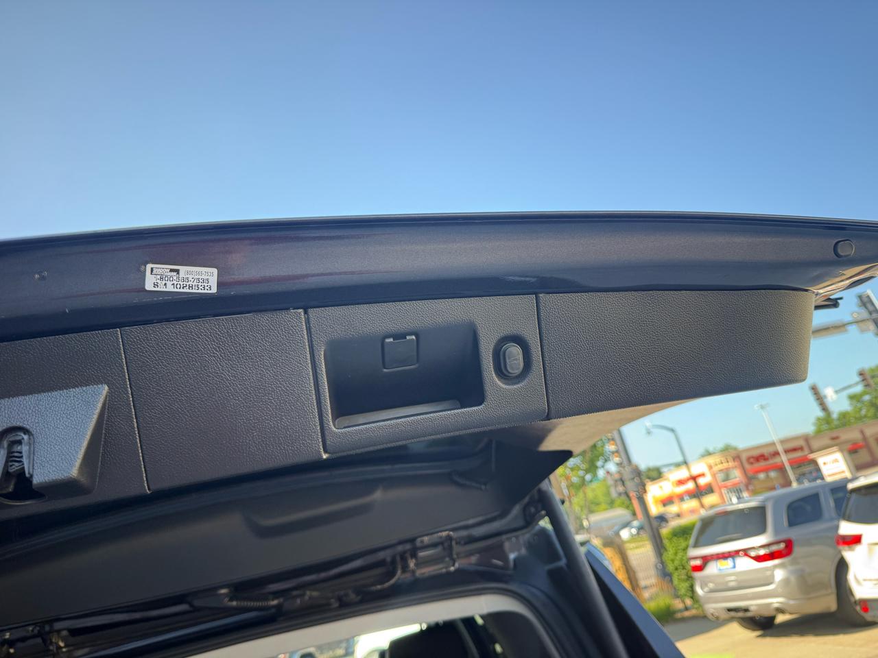 Chevrolet Tahoe 4WD 4dr Premier 2017