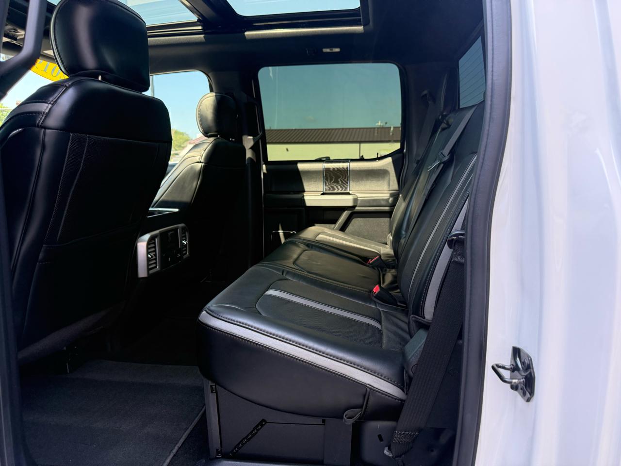 Ford Super Duty F-350 SRW Platinum 4WD Crew Cab 6.75' Box 2019