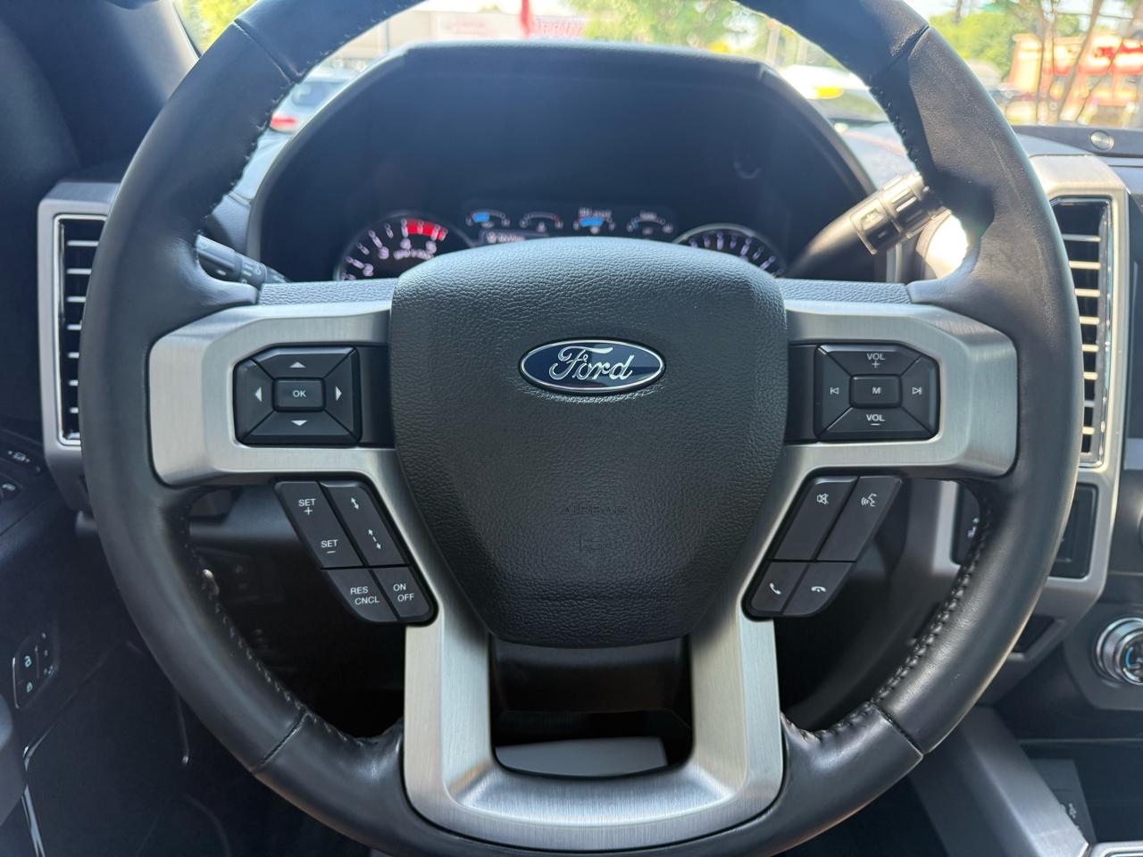Ford Super Duty F-350 SRW Platinum 4WD Crew Cab 6.75' Box 2019