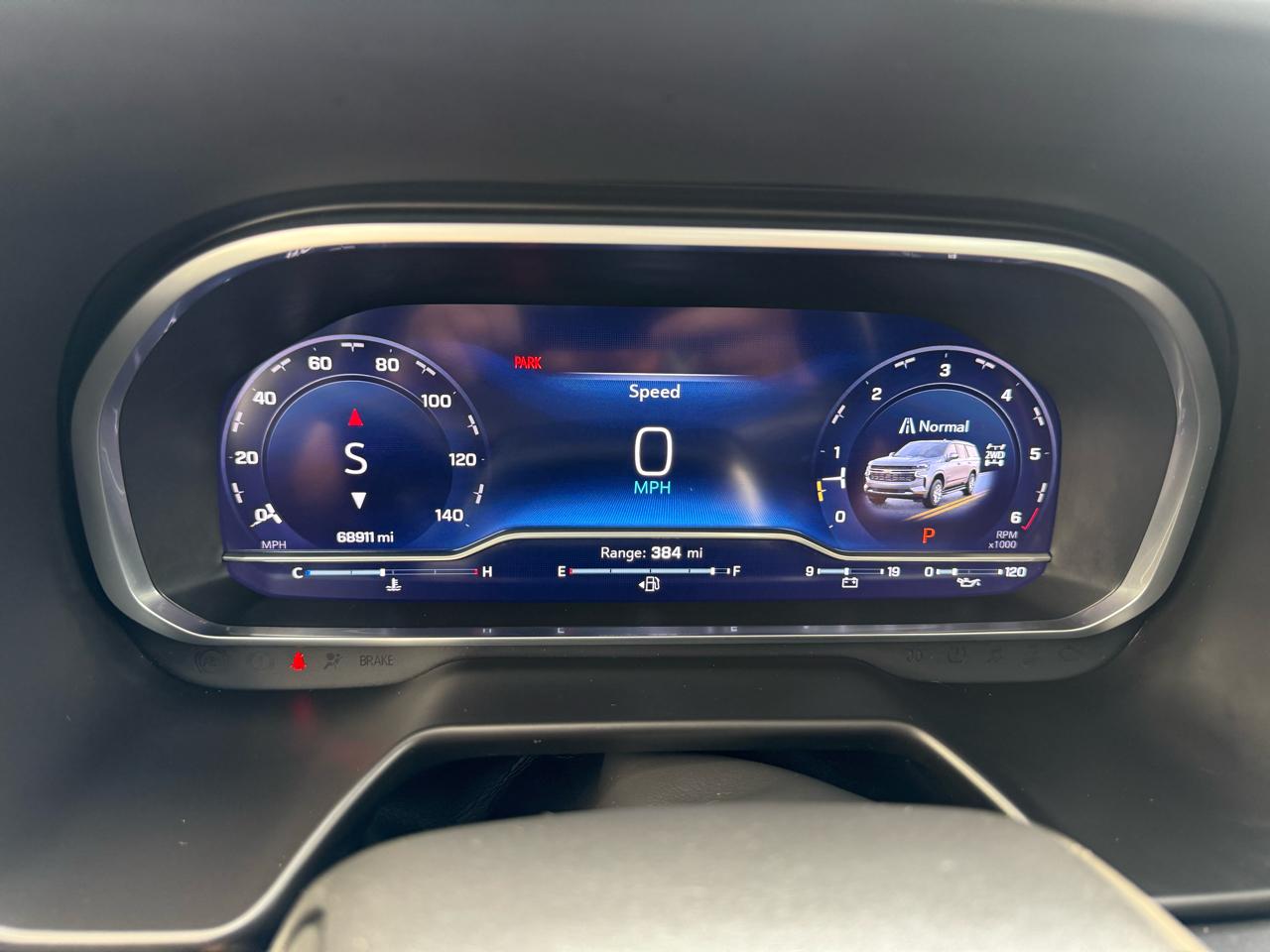 Chevrolet Suburban 4WD 4dr LT 2023