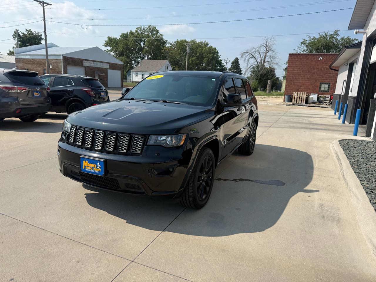 Jeep Grand Cherokee Altitude 4x4 *Ltd Avail* 2017