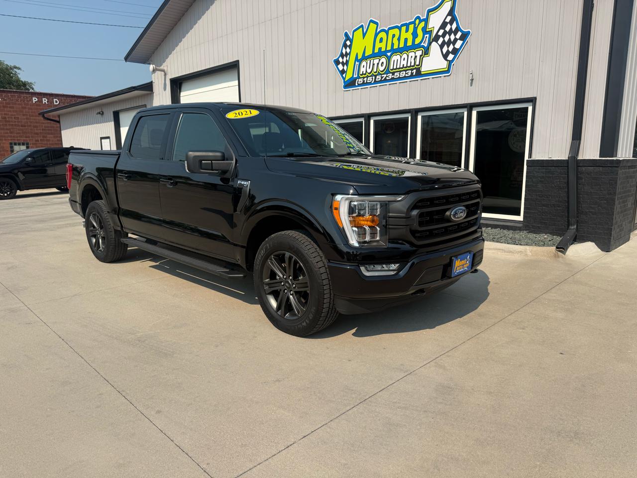 2021 Ford F-150 LARIAT 4WD SuperCrew 5.5' Box