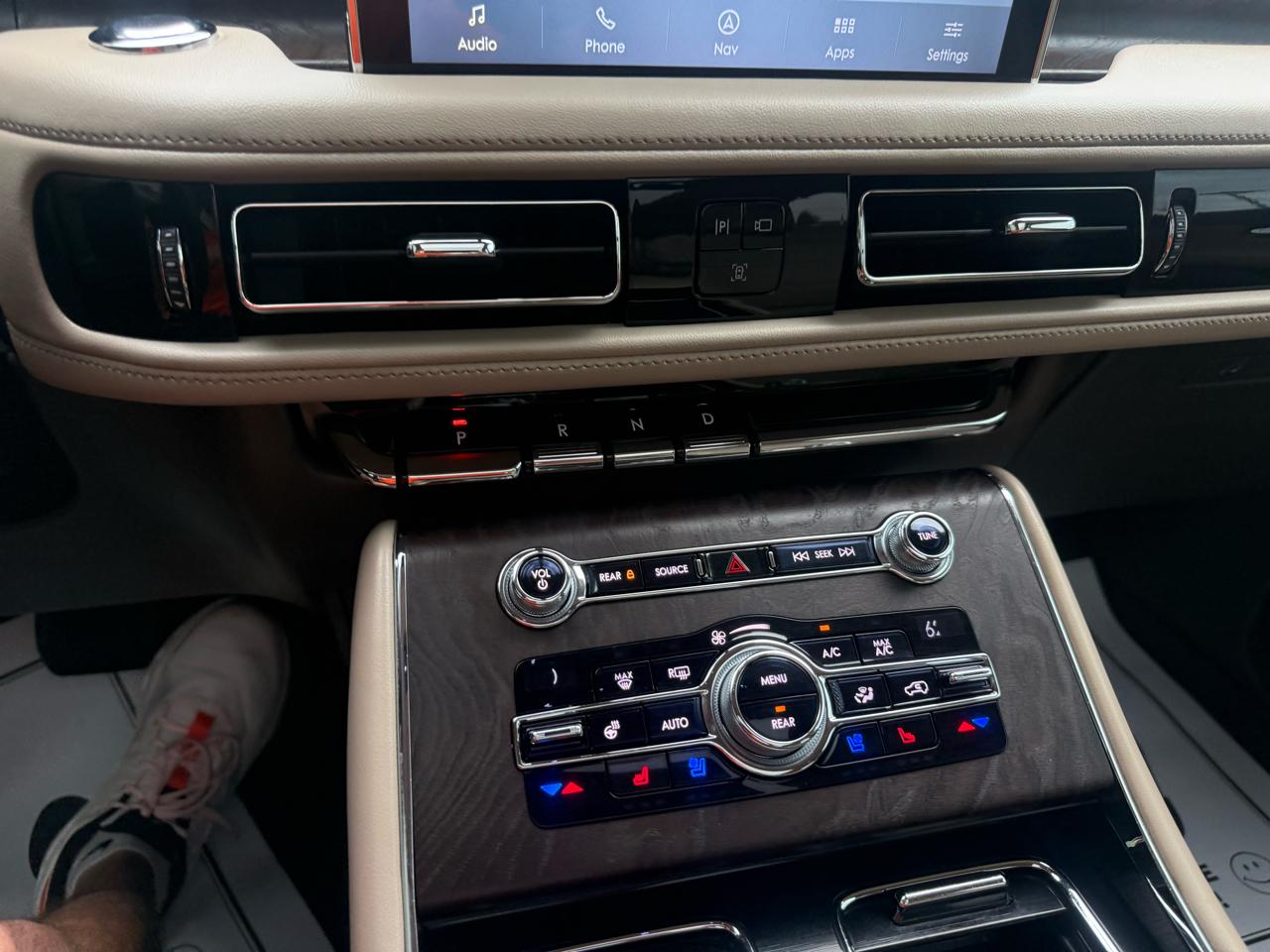 Lincoln Aviator Reserve AWD 2020