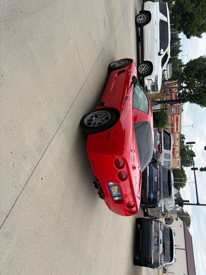 Chevrolet Corvette 2dr Z06 Hardtop 2001
