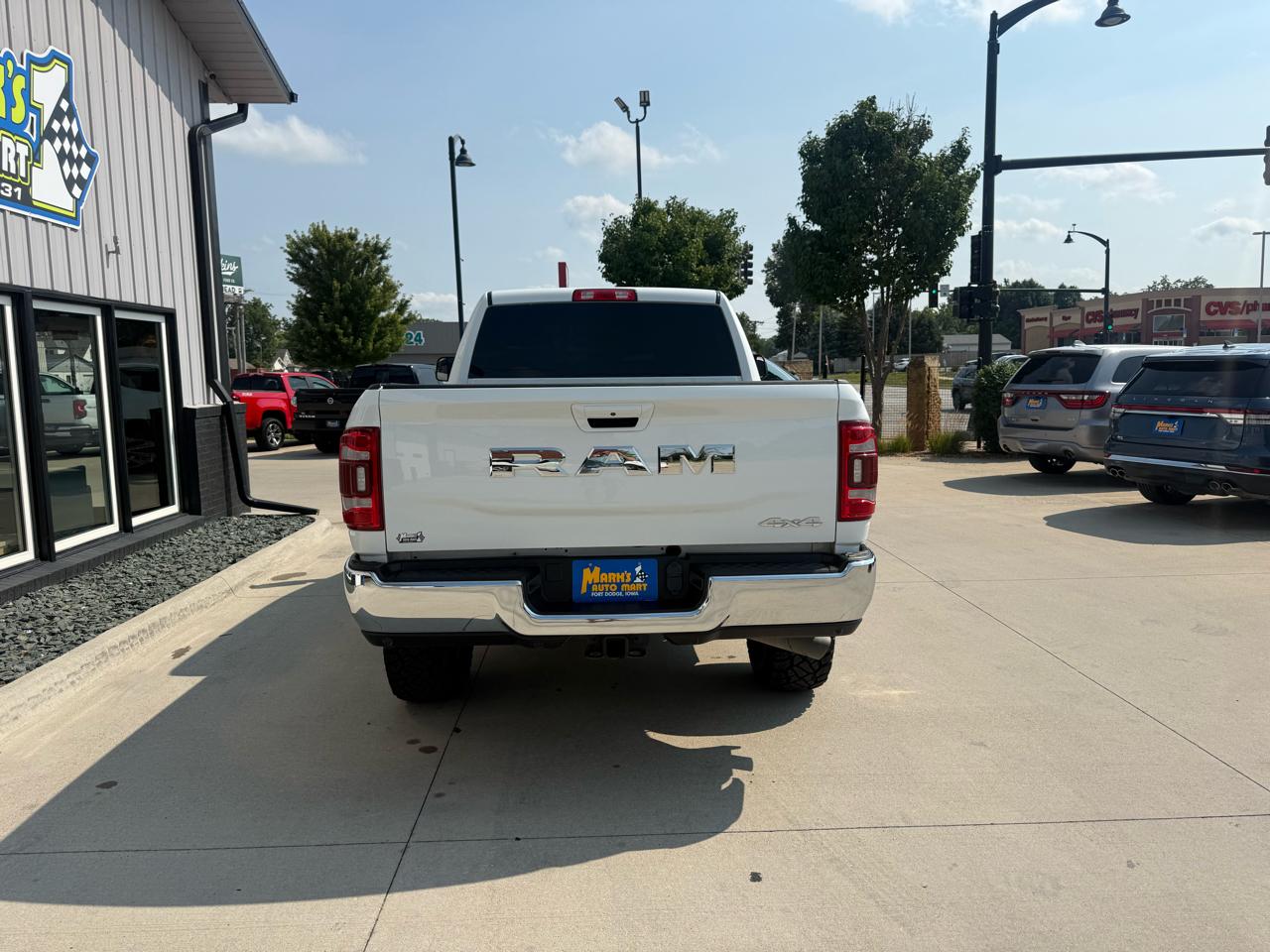 RAM 2500 Big Horn 4x4 Crew Cab 6'4" Box 2022