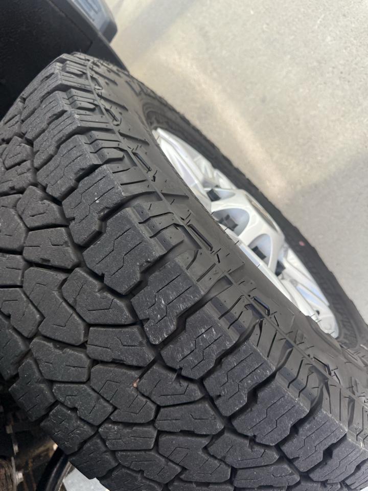 Chevrolet Silverado 2500HD 4WD Crew Cab 172" LT 2024