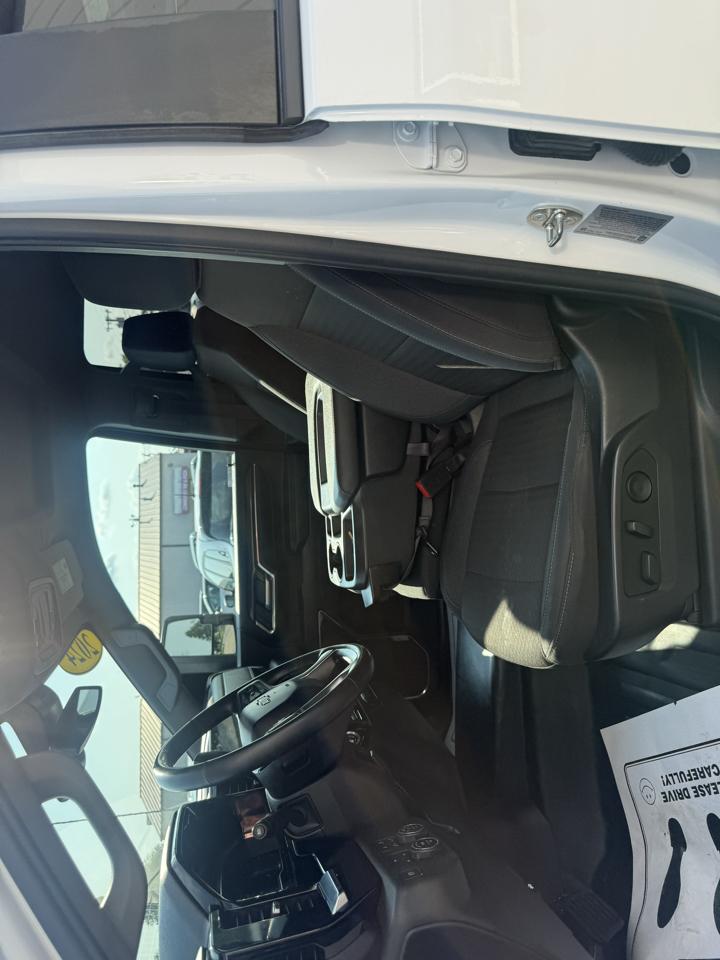 Chevrolet Silverado 2500HD 4WD Crew Cab 172" LT 2024