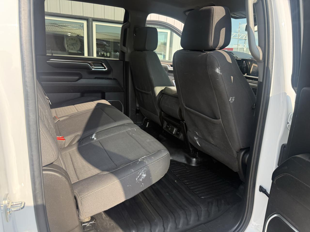 Chevrolet Silverado 2500HD 4WD Crew Cab 172" LT 2024
