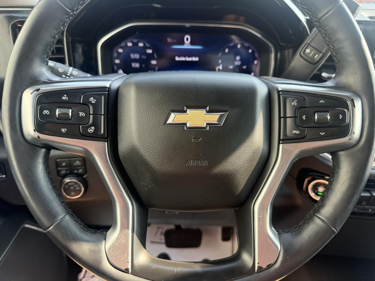 Chevrolet Silverado 2500HD 4WD Crew Cab 172" LT 2024