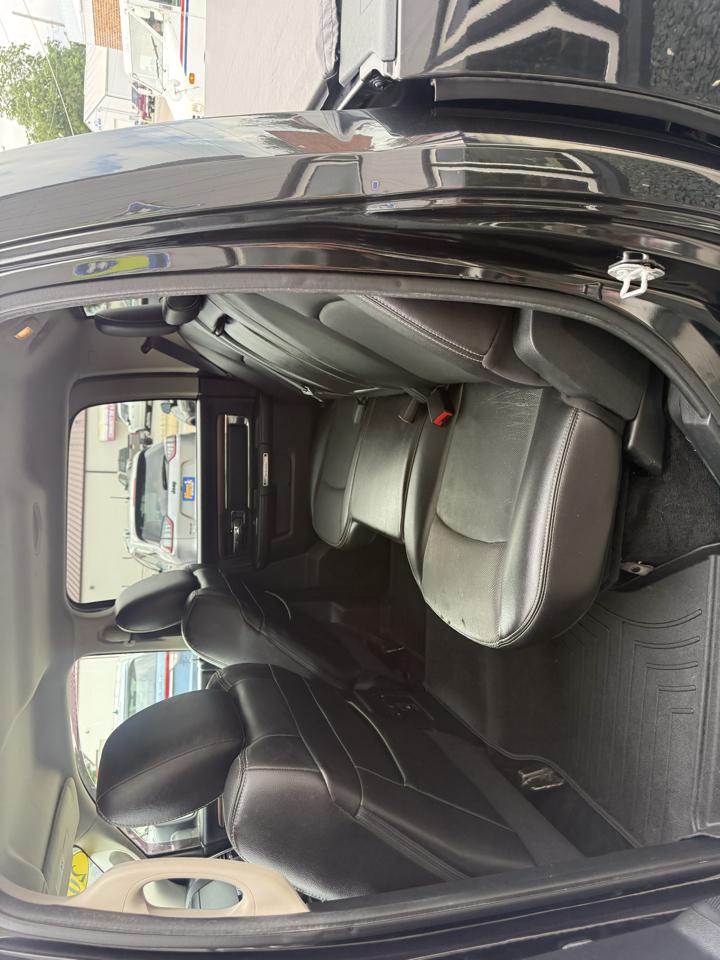 RAM 1500 4WD Crew Cab 140.5" Laramie 2016