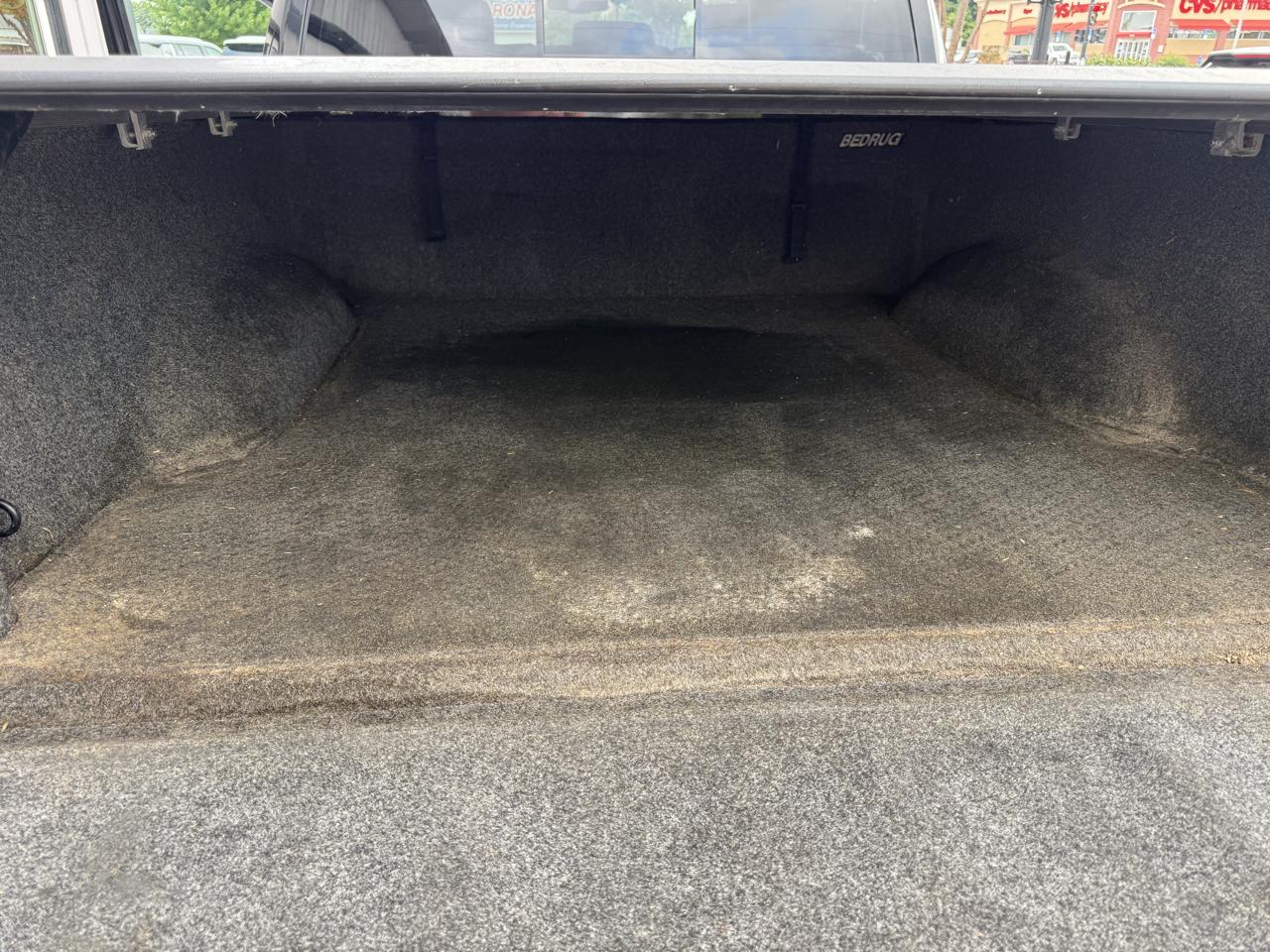 RAM 1500 4WD Crew Cab 140.5" Laramie 2016