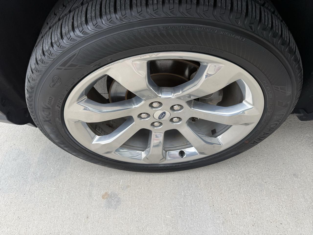 Ford Explorer Platinum 4WD 2020