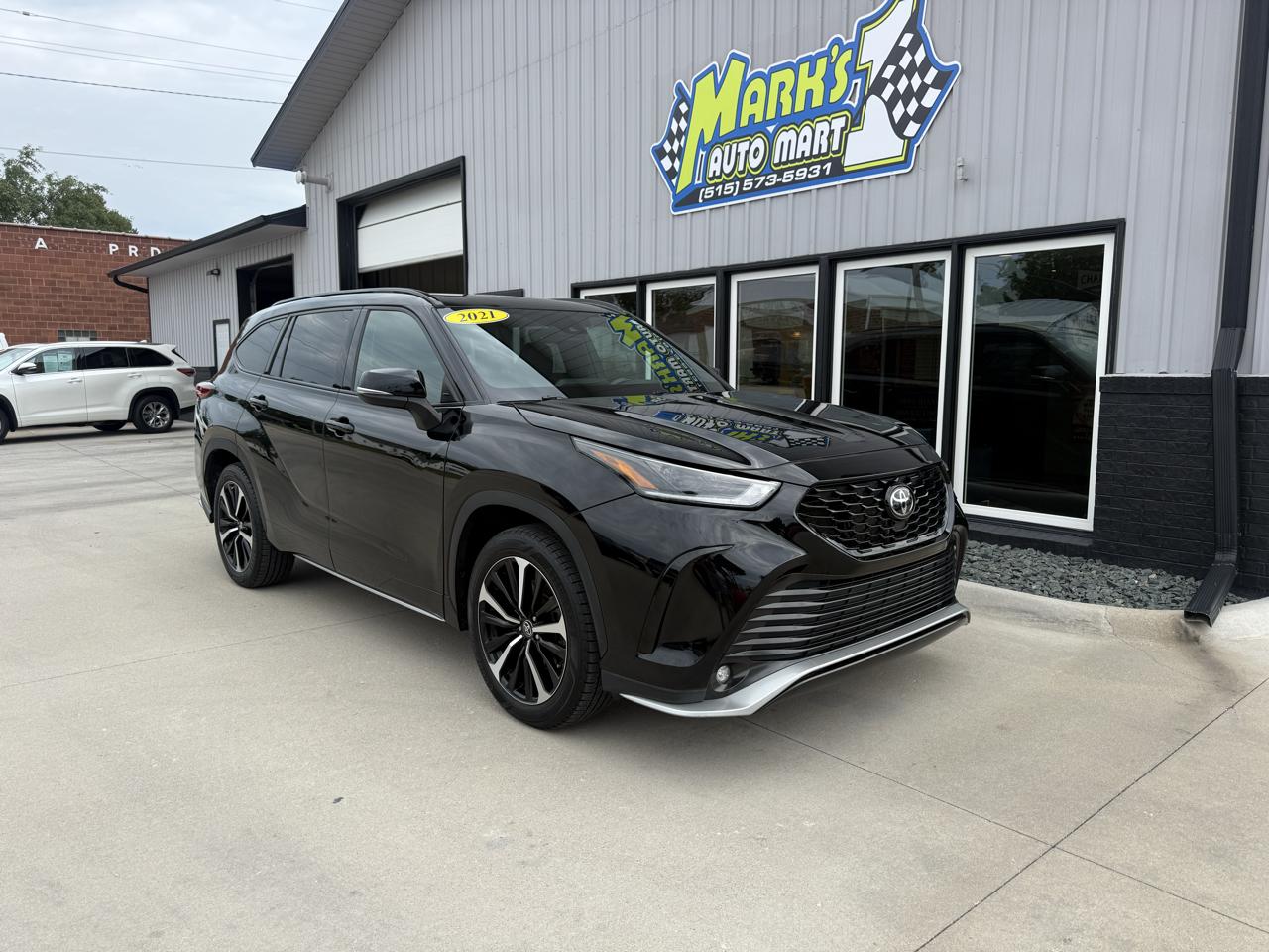 Toyota Highlander XSE AWD (Natl) 2021