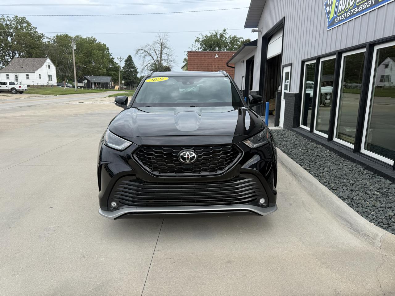 Toyota Highlander XSE AWD (Natl) 2021