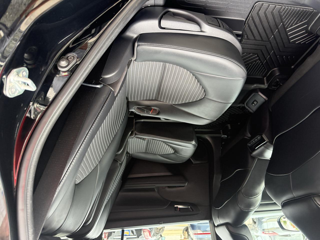 Toyota Highlander XSE AWD (Natl) 2021