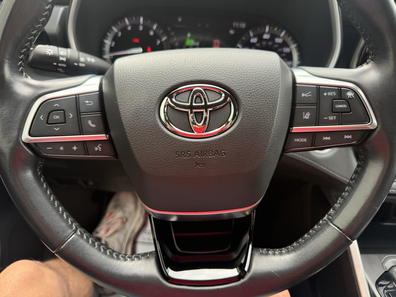 Toyota Highlander XSE AWD (Natl) 2021