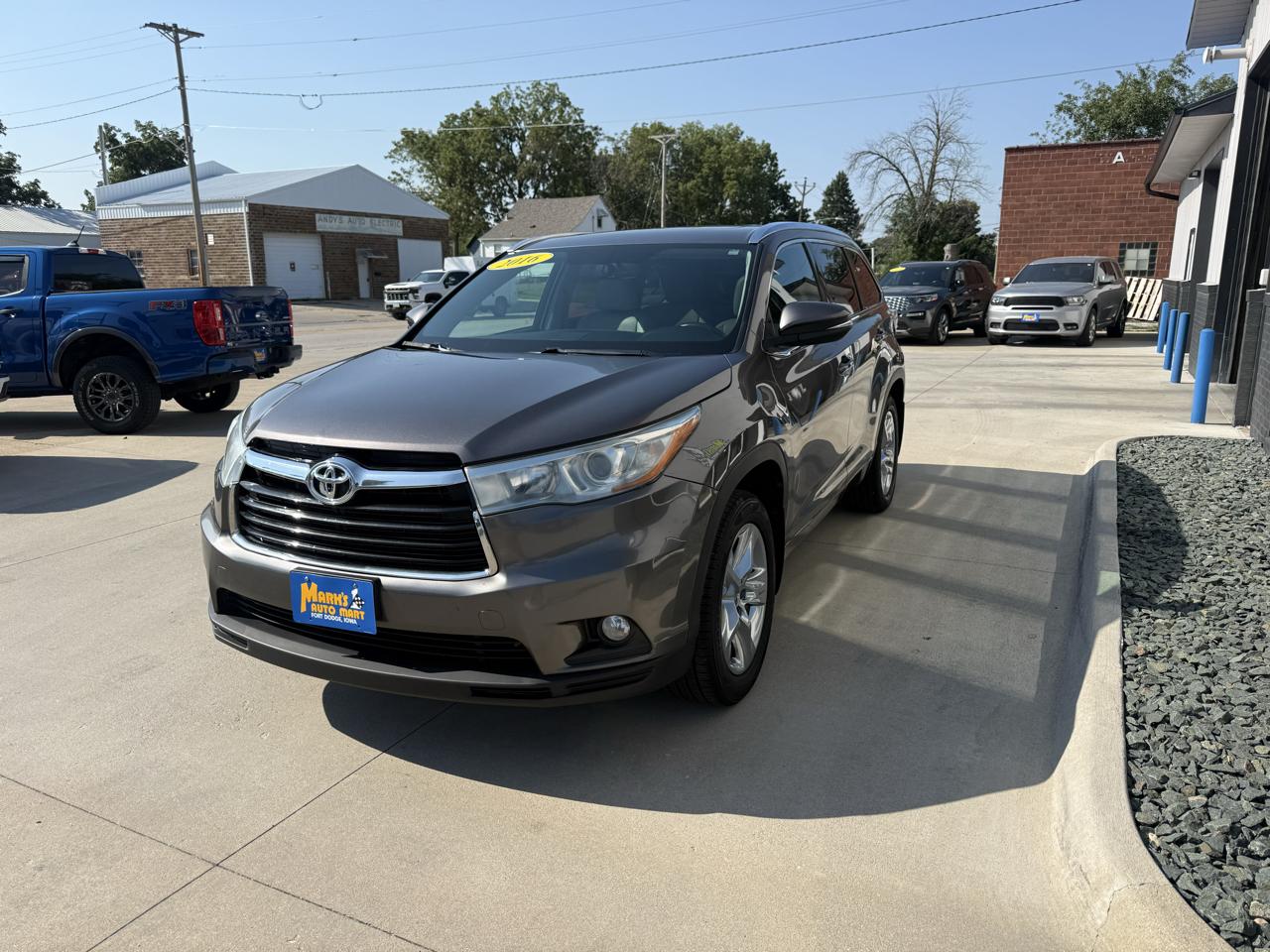 Toyota Highlander AWD 4dr V6 Limited (Natl) 2016