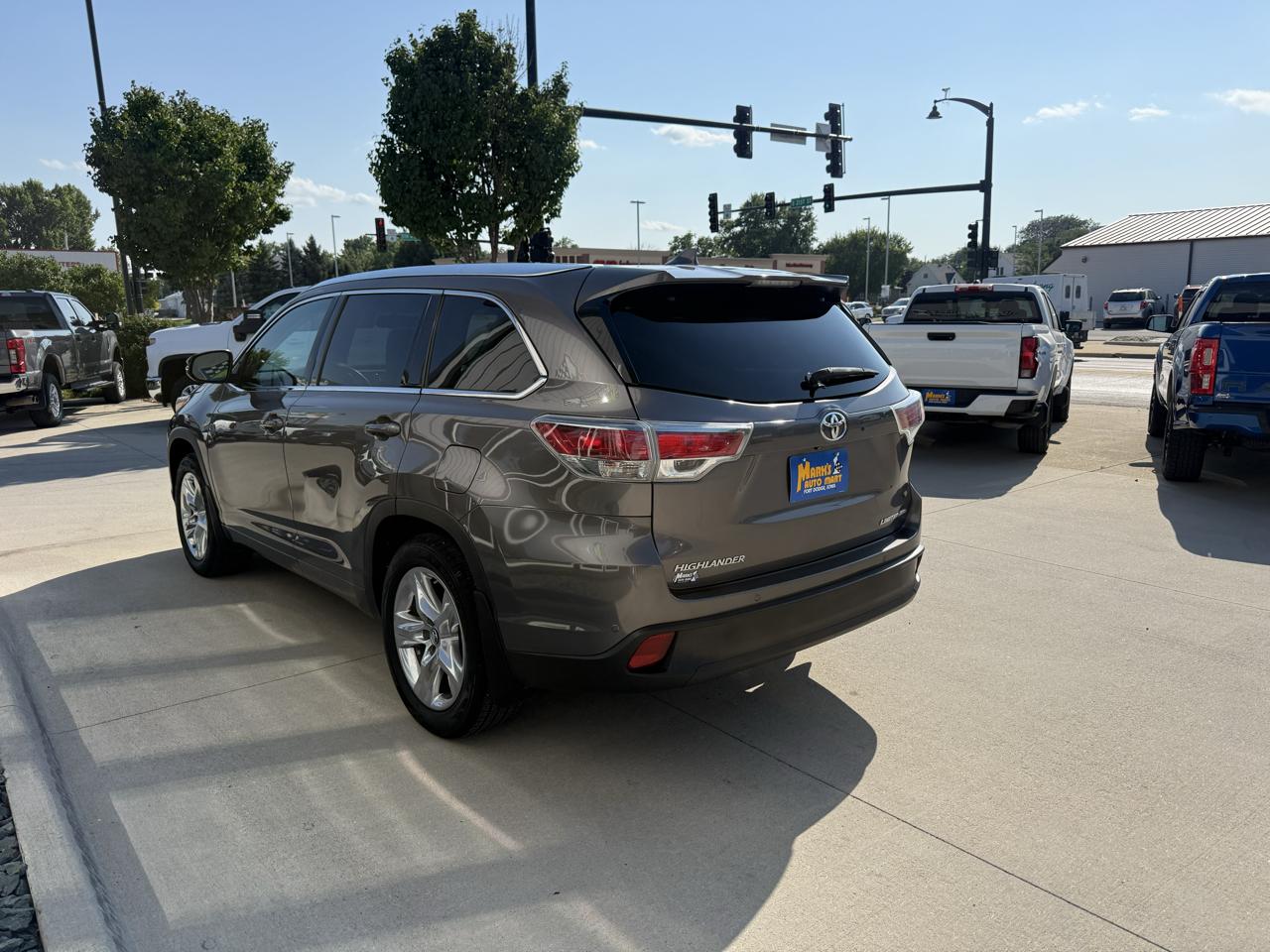 Toyota Highlander AWD 4dr V6 Limited (Natl) 2016