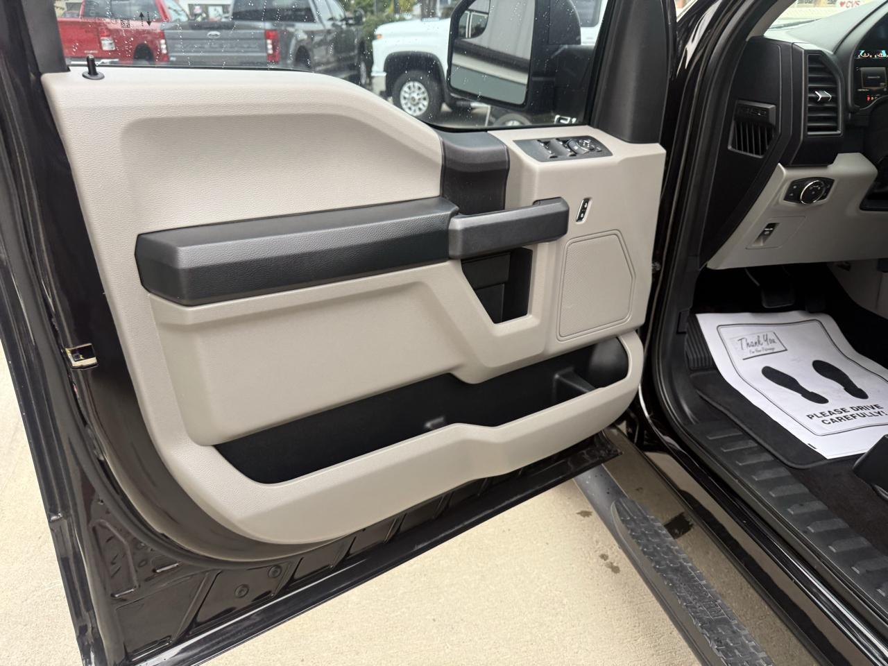 Ford F-150 STX 4WD SuperCrew 5.5' Box 2020