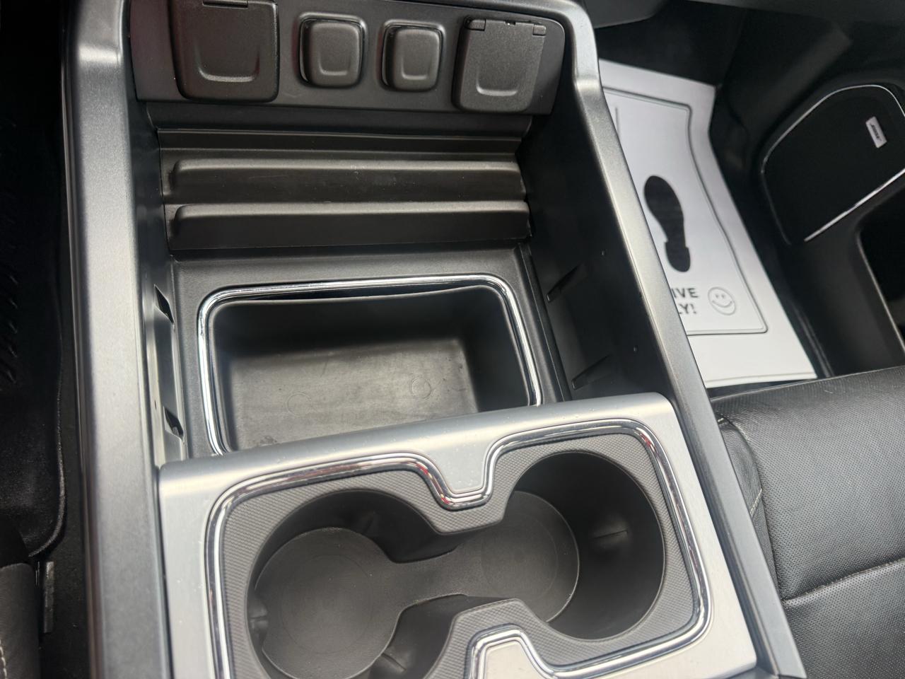 GMC Sierra 1500 4WD Crew Cab 143.5" SLT 2018