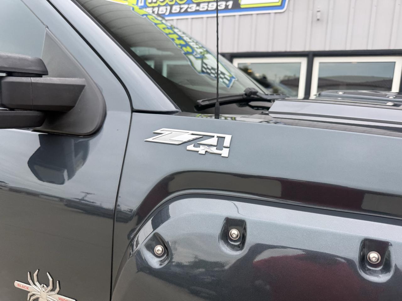 GMC Sierra 1500 4WD Crew Cab 143.5" SLT 2018